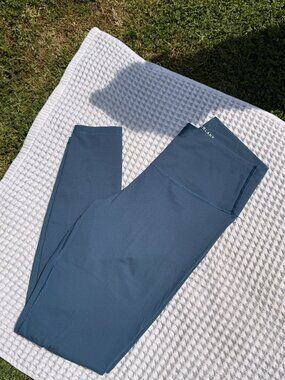 Everlane Size L Workout Leggings